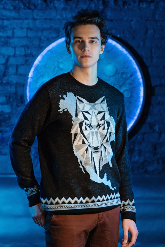 Джемпер Totem Wolf, черный Джемпер Totem Wolf, черный