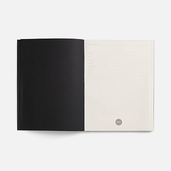 Ежедневник Flat Maxi, недатированный, черный